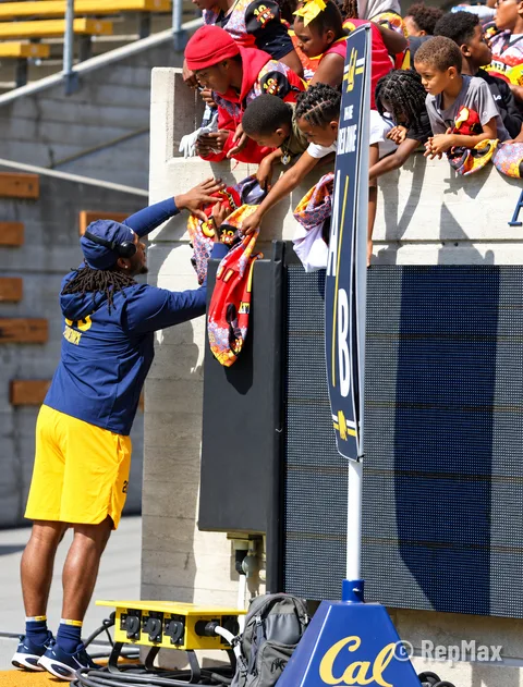 Ashten Emory signs jerseys